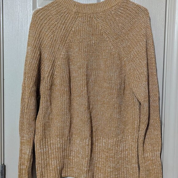 Light Yellow Universal Thread Sweater Size M NWT - Picture 3 of 3